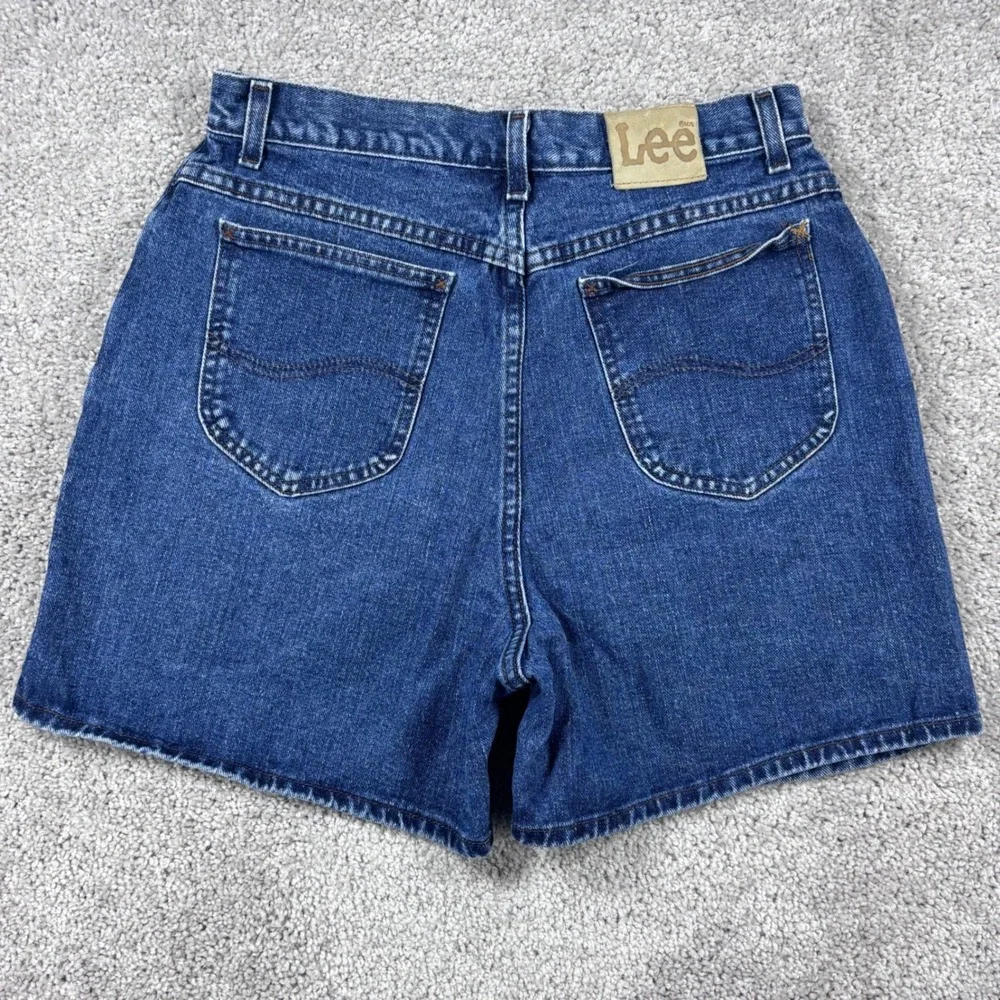 Lee Vintage High Rise Denim Shorts Medium Wash Blue 100% Cotton Size 12 35 Waist